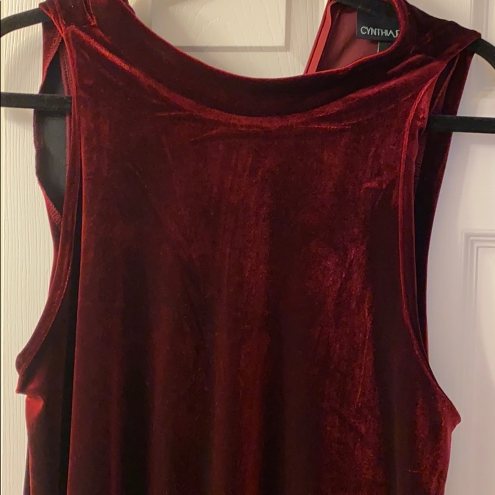 Dress - Picture 2 of 3